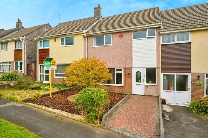 3 Bedroom Terraced House For Sale In Brismar Walk, Plymouth, Devon, PL6