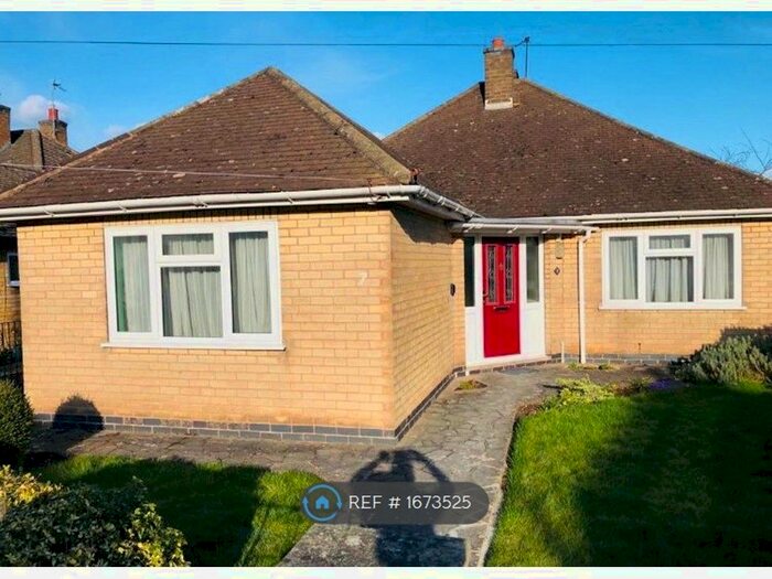 3 Bedroom Bungalow To Rent In Lyngate Avenue, Birstall, Leicester, LE4