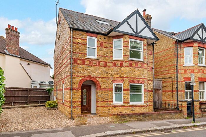 4 Bedroom Detached House To Rent In Alexandra Road, Windsor, SL4