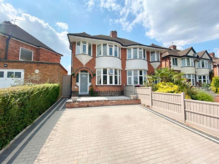 3 Bedroom Semi-Detached House For Sale In Station Road, Coleshill, B46