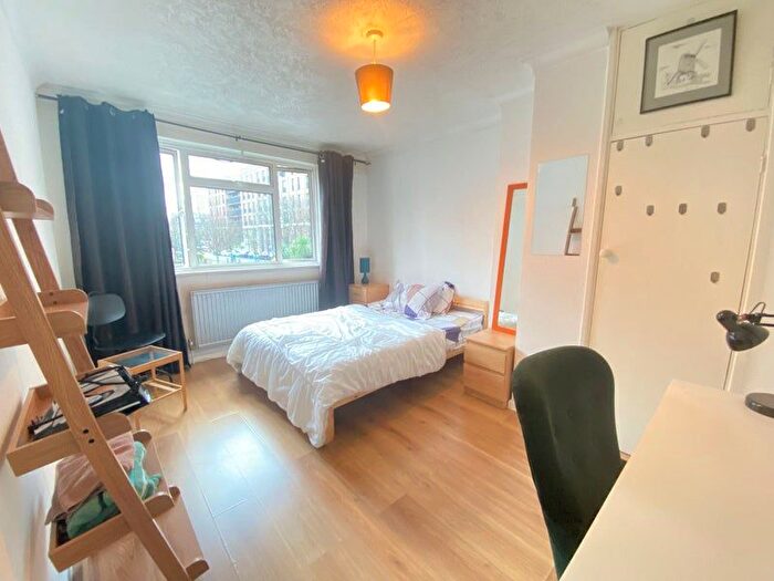 5 Bedroom Detached House To Rent In Lindley Street, London, E1