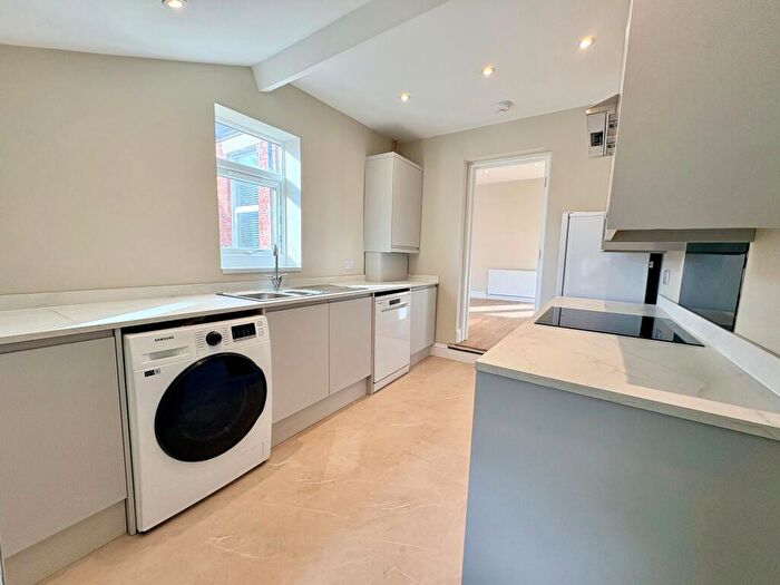 2 Bedroom Flat To Rent In Sackville Road, Newcastle Upon Tyne, NE6