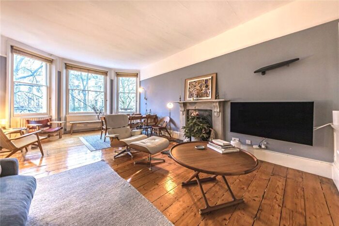 1 Bedroom Flat To Rent In Ladbroke Gardens, Notting Hill, W11