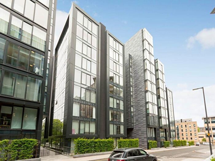 Garage / Parking To Rent In Simpson Loan, , Q-Park, EH3