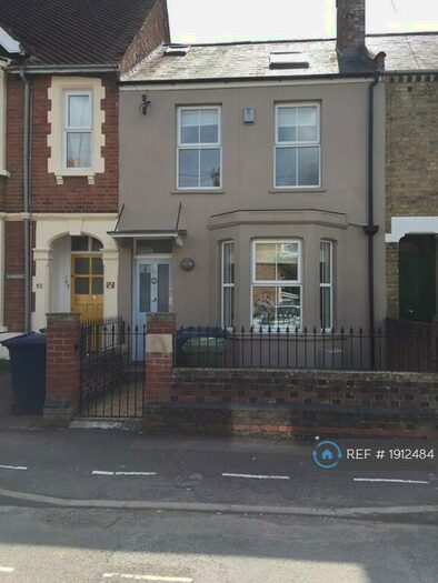 5 Bedroom Terraced House To Rent In Henley Street, Oxford, OX4