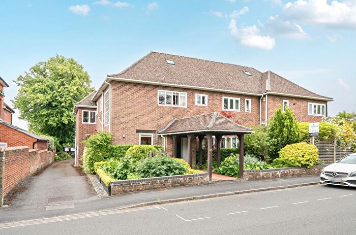 3 Bedroom Flat For Sale In Christchurch Road, Winchester, Hampshire, SO23