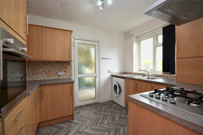 2 Bedroom Apartment To Rent In Lingfield View, Moortown, Leeds, LS17