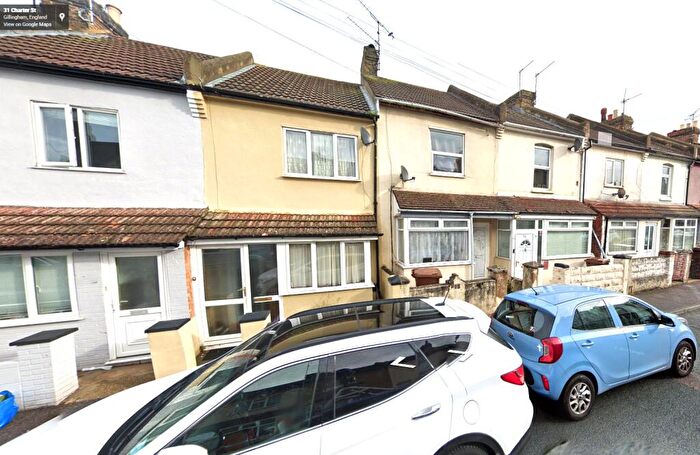 3 Bedroom Terraced House To Rent In Charter Street, Gillingham, Kent, ME7