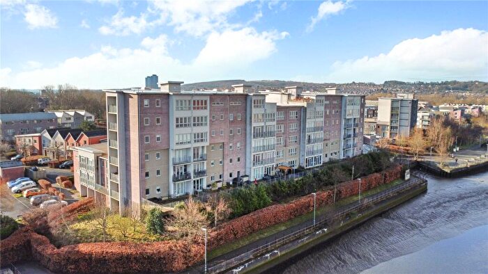 2 Bedroom Flat For Sale In The Grainger, North West Side, The Staiths, Gateshead, NE8