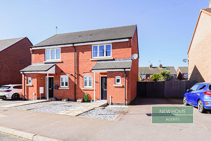 2 Bedroom Semi Detached House For Sale In Peers Way, Huncote, Leicester, LE9