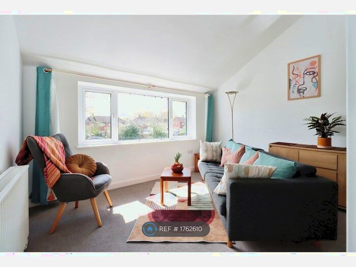 1 Bedroom Flat To Rent In Haughmond Court, Shrewsbury, SY1