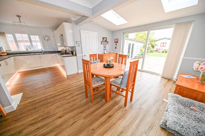 5 Bedroom Detached House For Sale In London Road, Widley, PO7