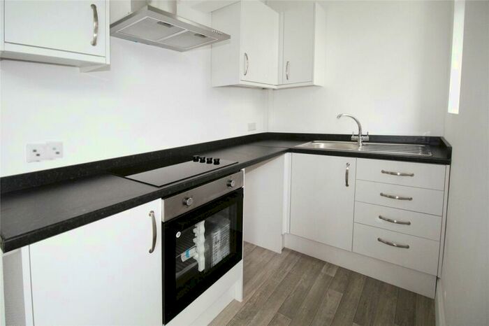 1 Bedroom Flat To Rent In Alma Road, Plymouth, Devon, PL3