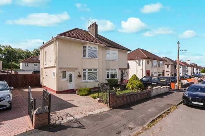 2 Bedroom Semi-Detached House For Sale In Weirwood Avenue, Garrowhill, G69