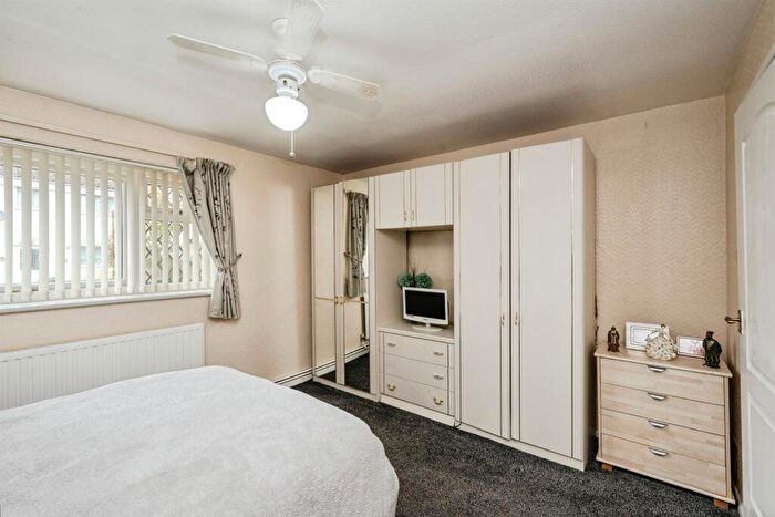 2 Bedroom End Of Terrace House For Sale In Pentewan Close, Cwmrhydyceirw, Swansea, SA6