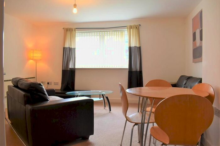 2 Bedroom Flat To Rent In Slater House, Woden Street, Salford, M5