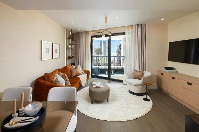 2 Bedroom Apartment For Sale In Ponton Rd, Nine Elms, SW11