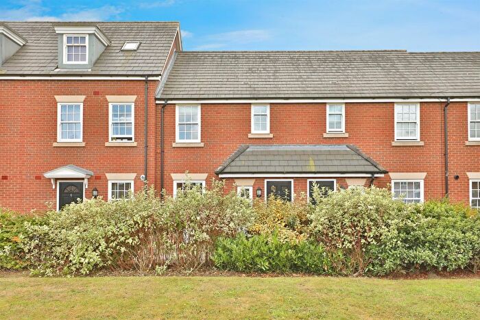 3 Bedroom Terraced House For Sale In St. Edmunds Court, Wymondham, NR18