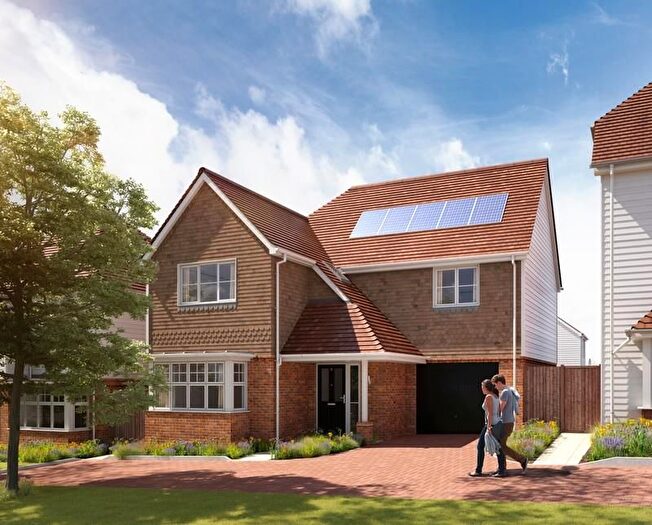 4 Bedroom Detached House For Sale In Foal Hurst Green, Tonbridge, TN12