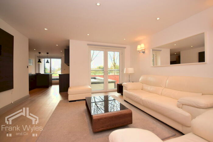 1 Bedroom Flat To Rent In Pavillion View, St Andrews Road North, Lytham St. Annes, FY8
