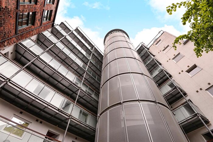 1 Bedroom Apartment To Rent In Iceworks, Leeds, LS2