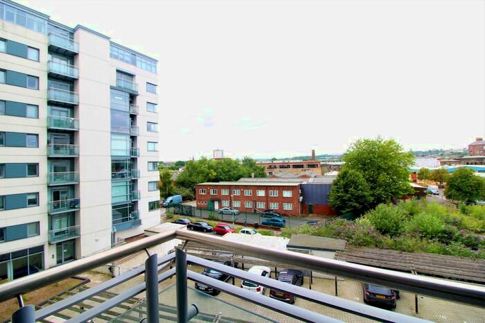 Studio To Rent In Manor Mills, Ingram Street, Leeds, West Yorkshire, LS11