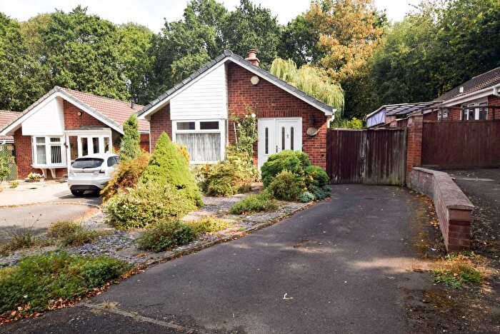 2 Bedroom Detached Bungalow For Sale In Berberis Road, Leegomery, TF1