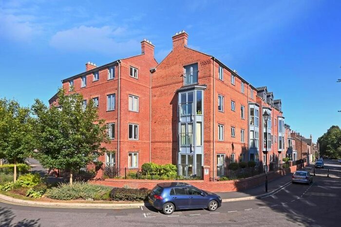 2 Bedroom Property To Rent In Cardinal Court, Bishophill, York, YO1