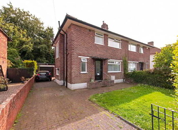3 Bedroom Semi-Detached House For Sale In Osterley Park, Newtownabbey, BT36