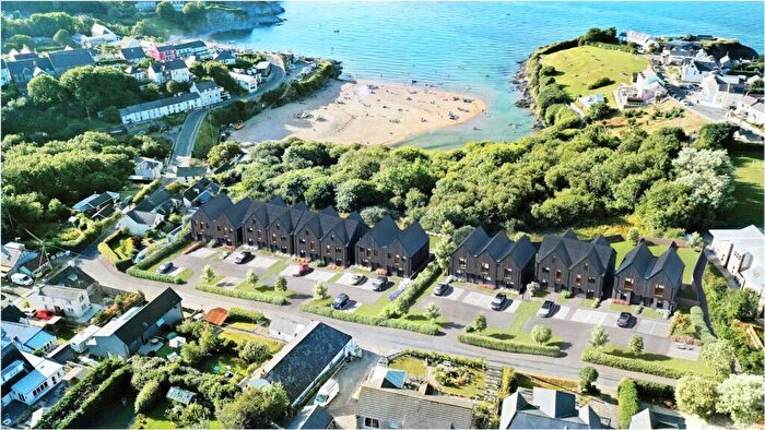 4 Bedroom Semi Detached House For Sale In Longshore, Ffordd Newydd, Aberporth, Cardigan, Ceredigion, SA43