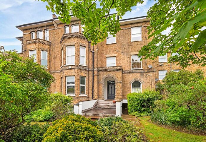 1 Bedroom Flat To Rent In Anerley Park, Penge, London, SE20