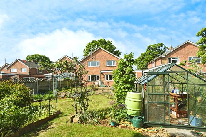 3 Bedroom Detached House For Sale In Station Road, Shrivenham, Swindon, SN6