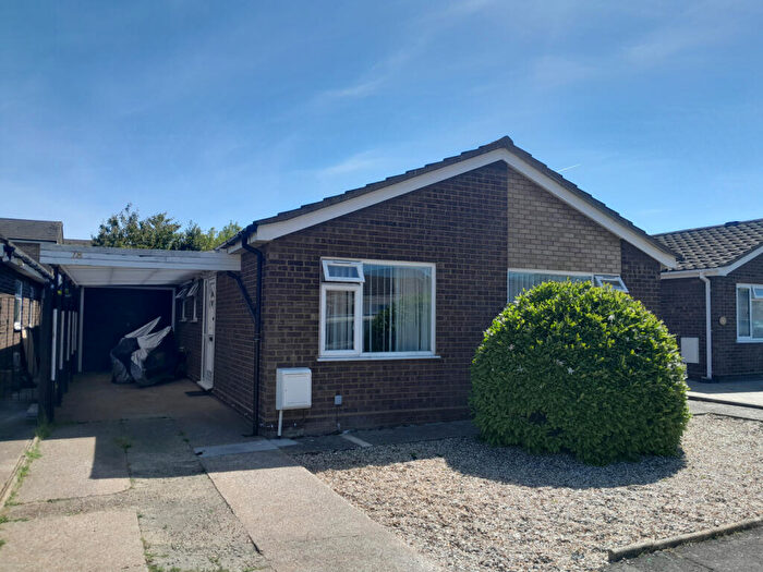 3 Bedroom Bungalow To Rent In Springfield Avenue, Felixstowe, IP11