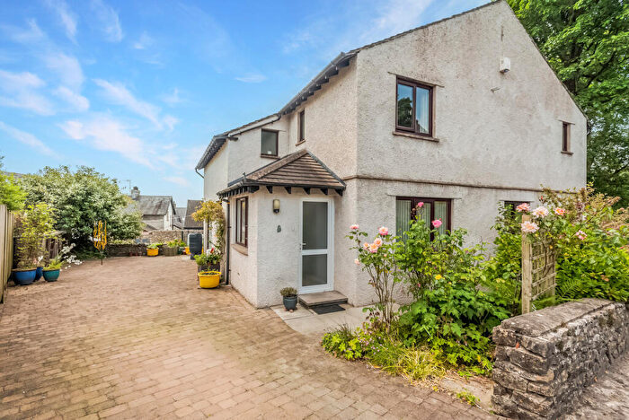 4 Bedroom Detached House For Sale In Church Close, Levens, LA8