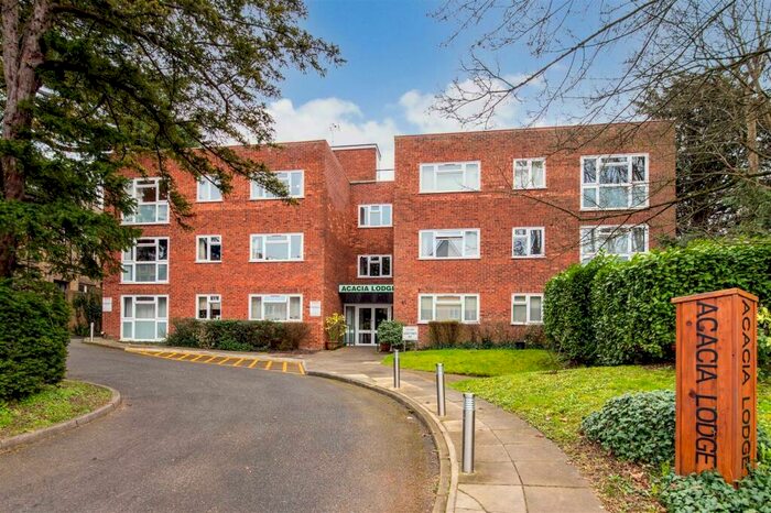 2 Bedroom Flat To Rent In Hendon Lane, Finchley, N3