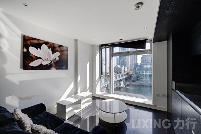Apartment For Sale In Pan Peninsula Square, Canary Wharf, E14