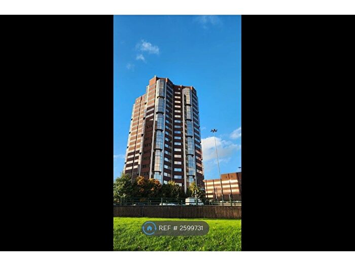 2 Bedroom Flat To Rent In Metropolitan House, Birmingham, B16