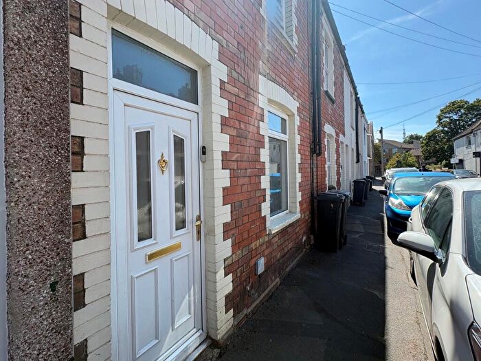 2 Bedroom House To Rent In Highbury Road, Bristol, BS3