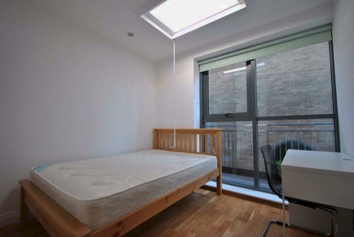 2 Bedroom Property To Rent In Newcastle Upon Tyne, Tyne & Wear, NE1