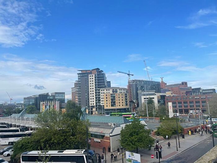 2 Bedroom Apartment To Rent In New York Apartments, Leeds City Centre, LS2