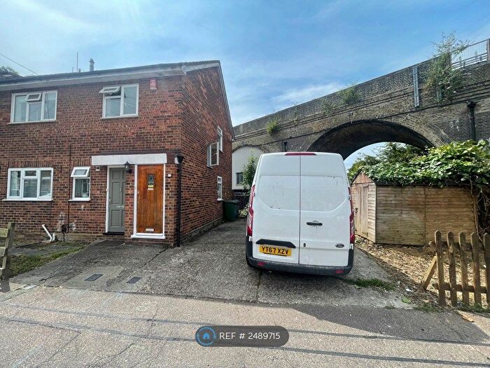 1 Bedroom Flat To Rent In Sherwood Road, Harrow, HA2