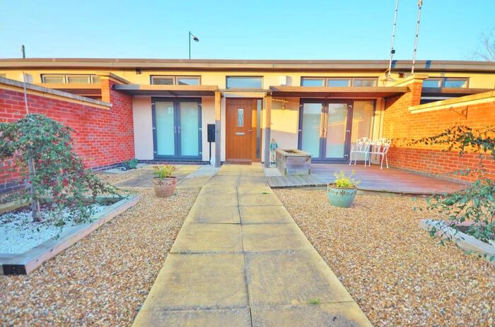 2 Bedroom Terraced Bungalow To Rent In Deane Road, Wilford, Nottingham, NG11