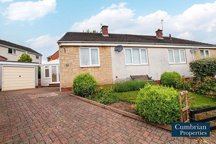 2 Bedroom Bungalow For Sale In Willow Close, Penrith, CA11