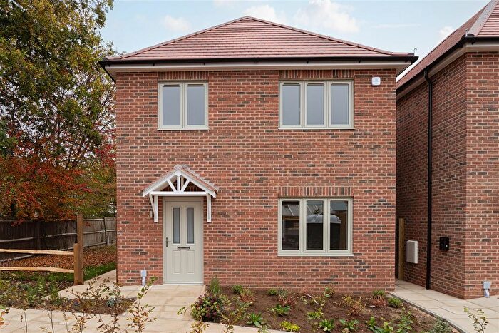 3 Bedroom Detached House For Sale In The Forge, Weatherhill Road, Smallfield, RH6