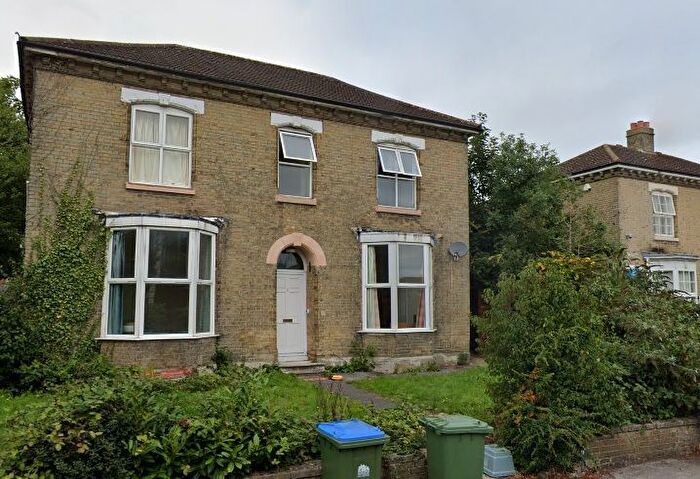 6 Bedroom Detached House To Rent In Belmont Road, Southampton, SO17