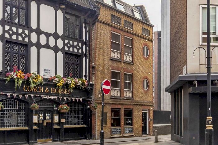 1 Bedroom Flat To Rent In Bruton Lane, London, W1J