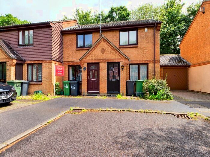 2 Bedroom Terraced House To Rent In Great Oaks Chase, Chineham, Basingstoke, RG24