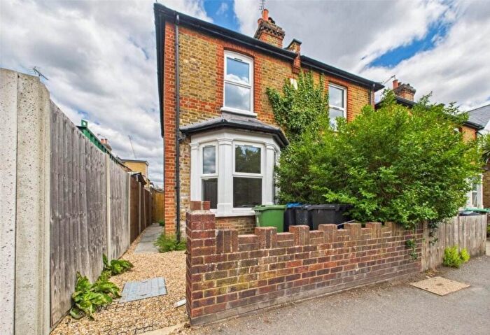 3 Bedroom Semi-Detached House To Rent In Villiers Road, Kingston Upon Thames, KT1
