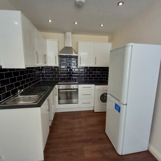 1 Bedroom Apartment To Rent In Medway Street, Maidstone, ME14