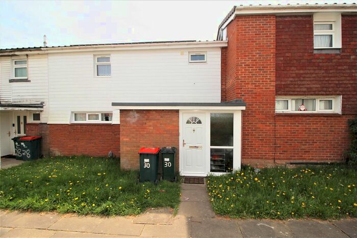 3 Bedroom Property To Rent In Baylis Walk, Terry Road, Broadfield, Crawley, RH11